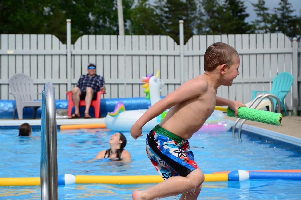 Cabot Trail Motel Baddeck Luaran gambar